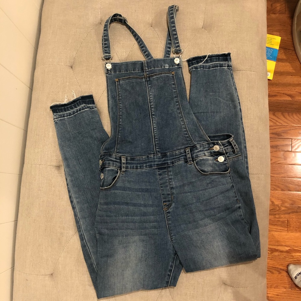 Skinny overalls